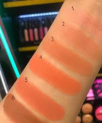 رژگونه کالیستا شماره 04