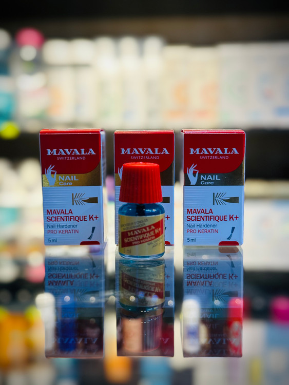 محلول تقویت ناخن ماوالا